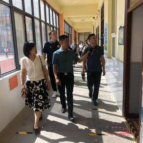 【展览路小学西校区】排查隐患 保障安全——丛台区展览路小学西校区2022年秋季开学校园安全隐患排查