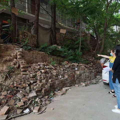 骊山街道东大街社区开展安全隐患大排查