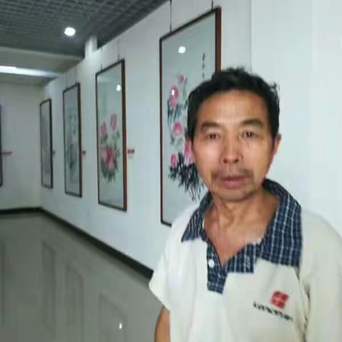 金土地书画院的郭献彭老师