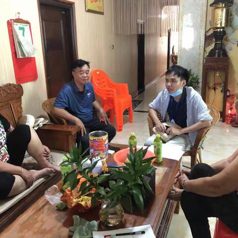 天涯区退役军人服务中心工作人员到南海社区和过岭村入户 走访困难退役军人