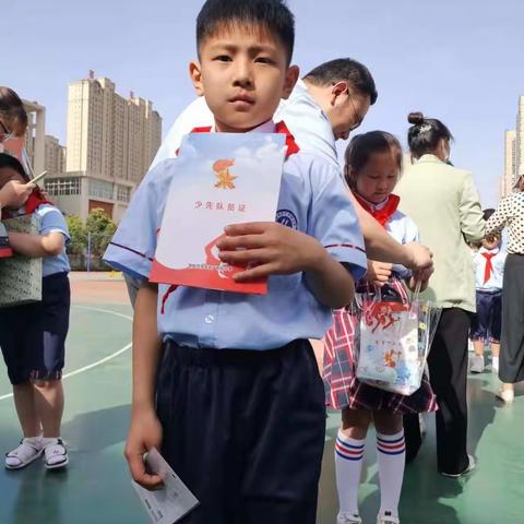 “扬青春风采，展个人魅力”—洛龙区广利街小学二年级六班“新时代好少年”黄柏翔