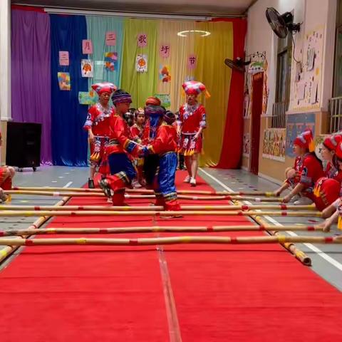 “壮乡歌圩节，五彩三月三”——小天使幼儿园大大一班