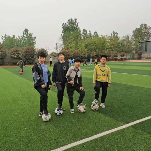 我运动！我阳光！我快乐！（草下小学足球社团总结）