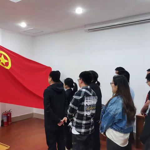 青年向上，工行向前——铁东支行团支部组织支部青年员工利用国庆假期开展外拓营销