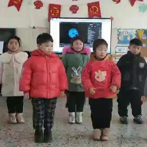 何桥镇中心幼儿园中三班期末汇报