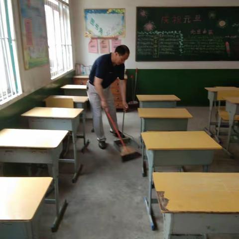 校园大扫除 “净”待复学 ——乐港镇塔瑞小学