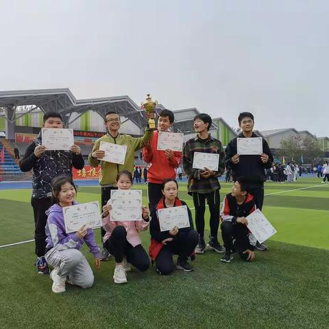 顽强拼搏，争创佳绩——永顺镇中心小学参加通州区田径运动会纪实