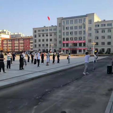 【能力作风建设年】技师学院——有暖，有爱，有未来