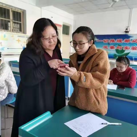 倾听心声  有呼有应——上庄镇钟家庄小学“名师微讲堂”开讲啦