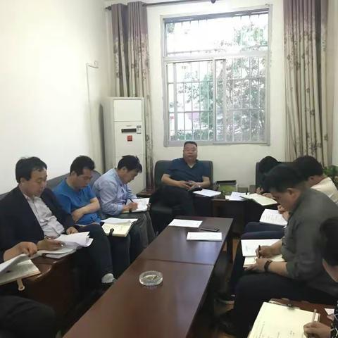 中共前卫镇委员会召开“聚焦脱贫攻坚，强化作风建设，全心为民服务”专题民主生活会