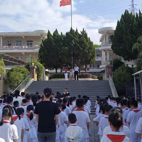 防溺水·保平安~~~所城镇中心小学