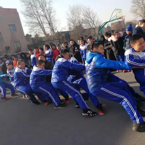 凝聚青春力量      展现青春风采——长春市第八十九中学纪念一二·九运动拔河比赛活动