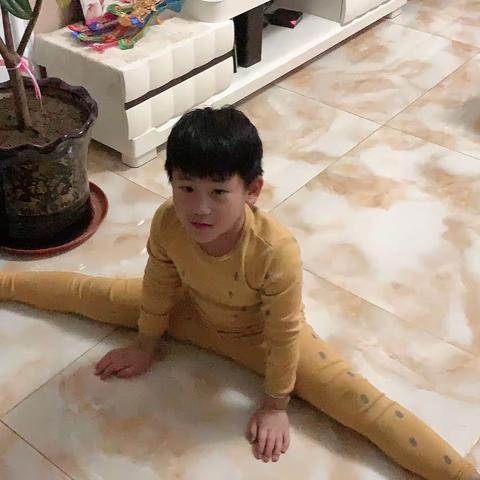 站前小学一年一班全体师生为武汉加油💪中国加油💪