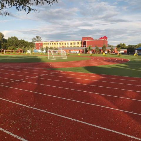 萨马街鄂温克民族学校2022年秋季开学一年级招生简章