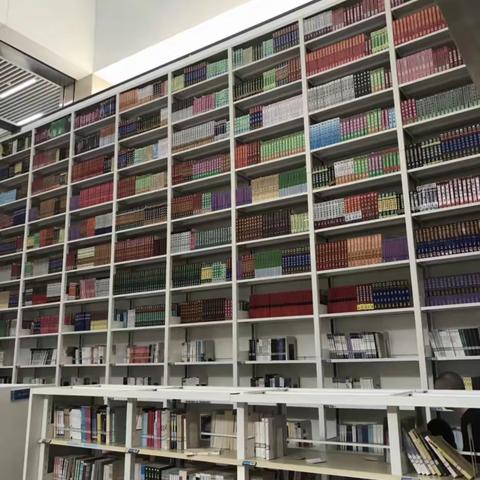 阅读伴我成长，书香盈溢云冈——西花园小学二年级五班