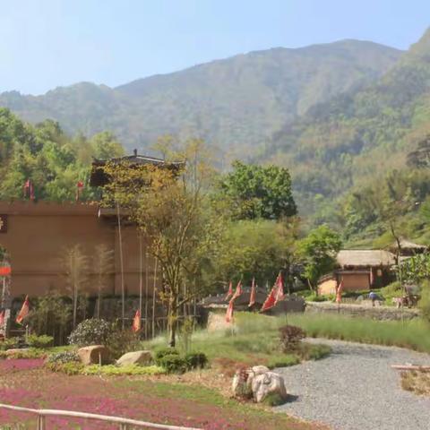 【澡学精神】809中队走进东弄，了解畲族文化