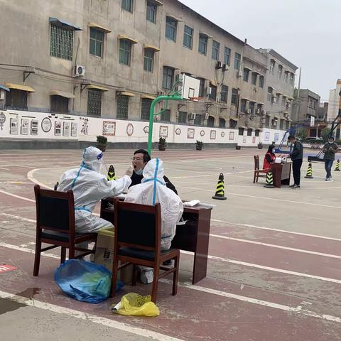 抗疫持久战，驻村工作队坚守一线