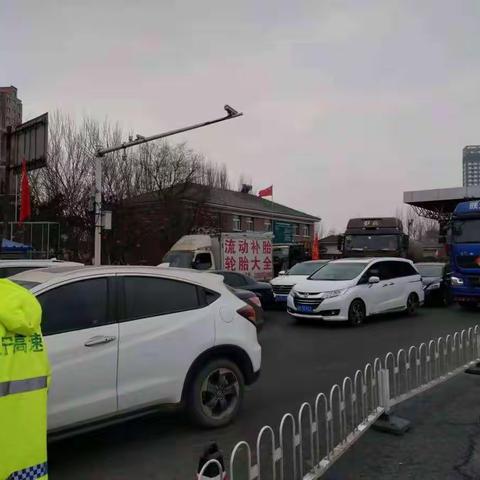 誓做一颗永不生锈的螺丝钉，记鞍山分公司机电维护员王大卫。