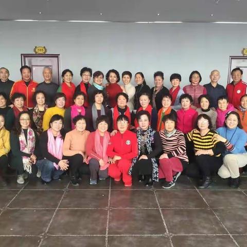 义乌健身操队姐妹们辞旧迎新大聚会