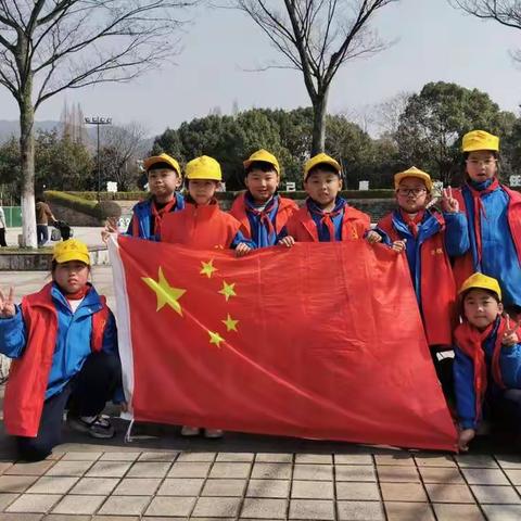 绿色亚运 爱达未来 ——富春大青小学二（1）班彩色风铃志愿服务队
