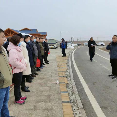 “美丽携手 与您同行”--博尔塔拉分行举办庆三八徒步活动