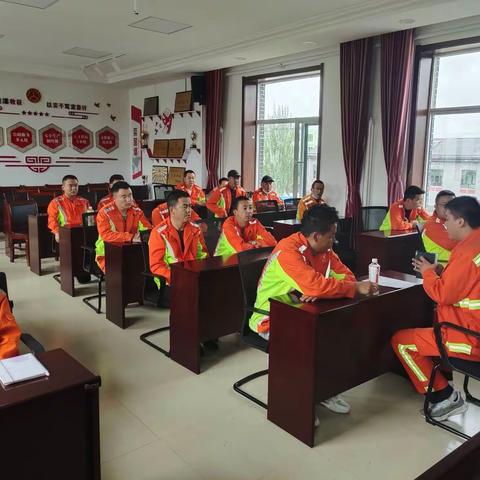 蓄集工区组织开展安全学习会