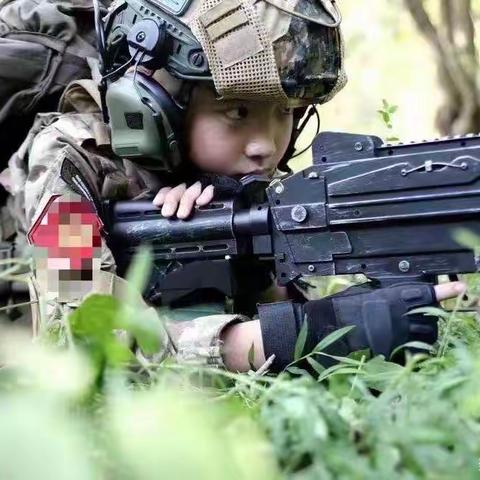 沙漠之鹰 兵王特训营