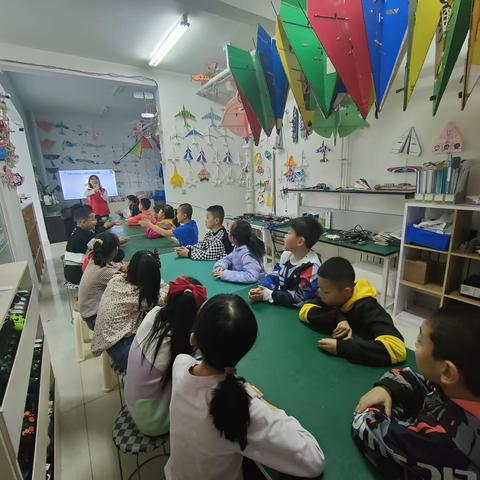 放飞梦想， 向蓝天启航