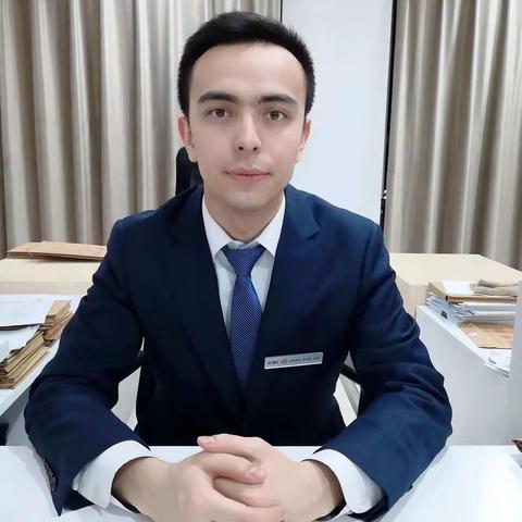 颜值与德识兼备的青年——依尔帕提