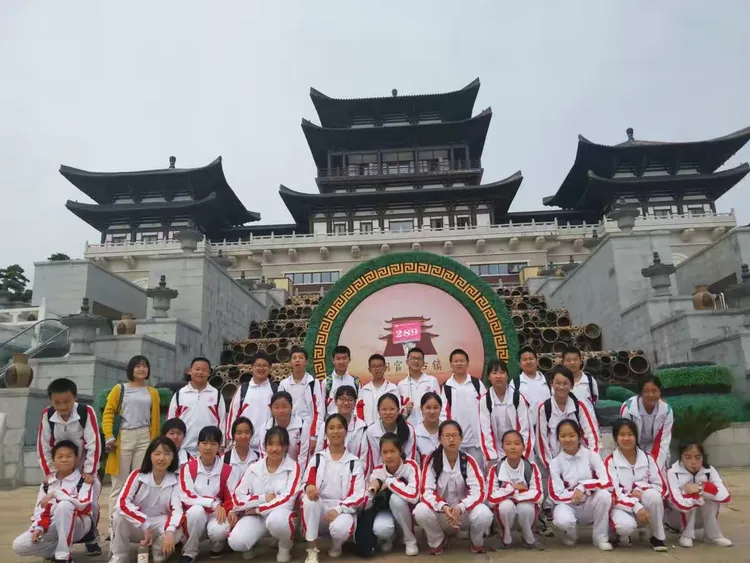 西宁奥地利中学留学 西宁奥地利中学留学