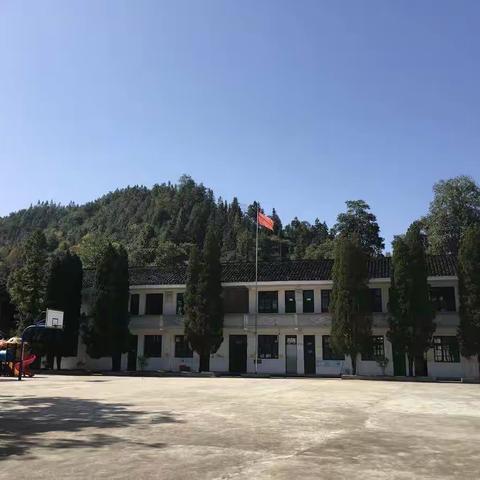 隔代教育家长会