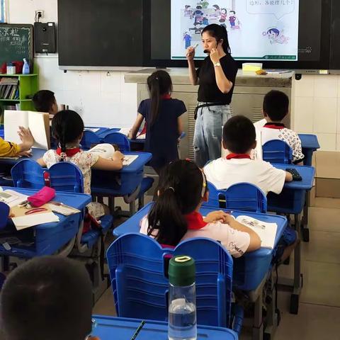 聚力展校风，听课促提升——三亚市吉阳区月川小学数学教研组二年级评估课活动