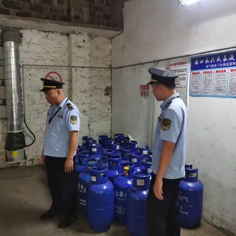诫莫如豫 防范未然——琼山区市容秩序行政执法大队对凤翔街道三级燃气网点开展安全生产专项检查工作