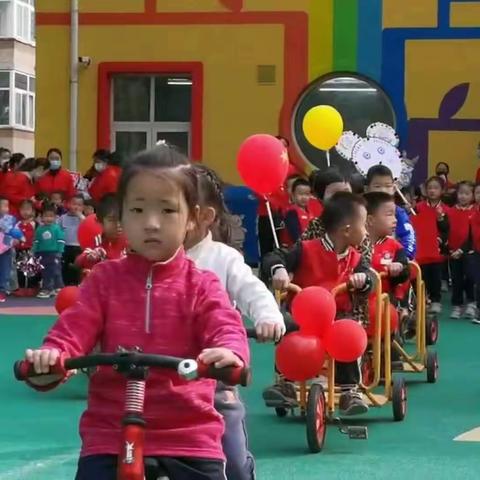 “我运动  我健康  我快乐”防化研究院幼儿园秋季运动会--小班组