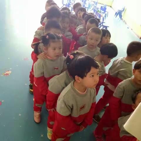山水明珠幼儿园新生宝贝第一天