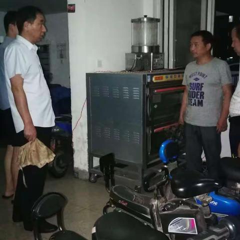 杜城街道持续开展值班夜查