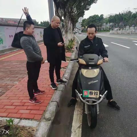 三元里街综合执法队配合派出所专项整治非法营运"五类车"行动