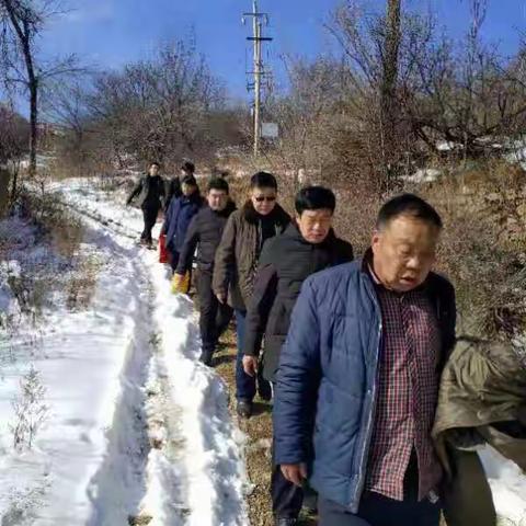 冰雪扶贫路  默默送温暖-尧都区市场监督管理局帮扶工作队深入河底乡西凹村、交口村开展节前慰问活动