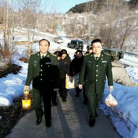春节慰问贫困户 深情关怀暖人心--尧都区人武部开展“2020年春节期间送温暖”活动