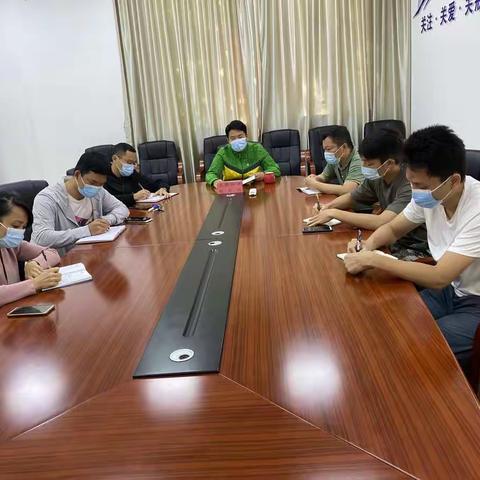 不忘为民初心，抗“疫”面前，显先锋本色