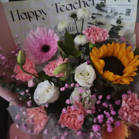 四四班专刊~感谢遇见，感恩陪伴！