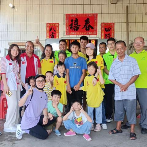 “蓝天志愿”携手“国健公益”回访寒门学子