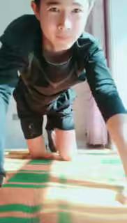 “停学不停练”强身健体大家在家一起行动起来