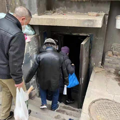 【仓门·石坡街动态】组织关怀入心田  送学上门传党声