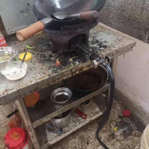 如此餐饮场所，没有任何底线