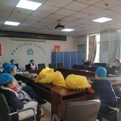 工人村社区卫生服务中心高速路口防控疫情
