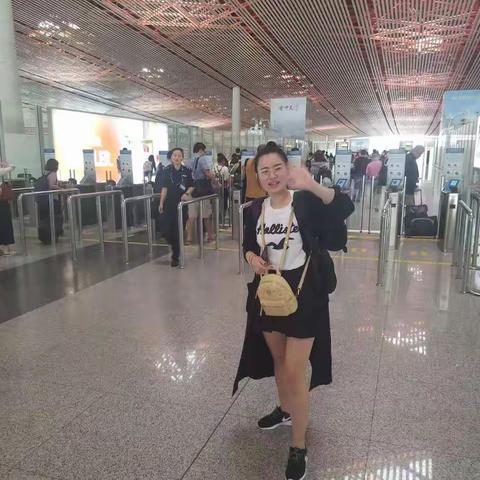 石依珊赴白俄罗斯留学