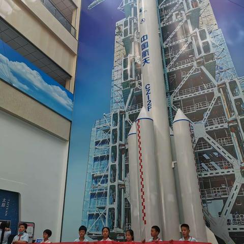 探索太空奥秘，放飞航天梦想——安阳市翰林小学2019届九班第四小组