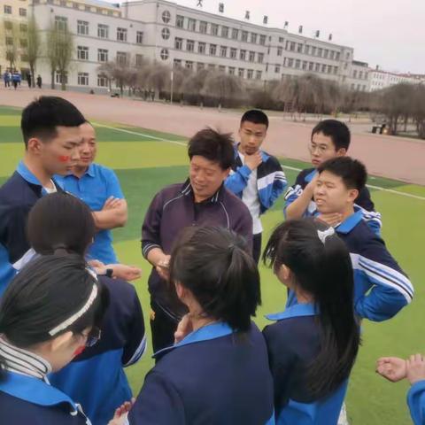 团结协作，勇往直前﻿                       宁安一中 高二学年 团体运动会