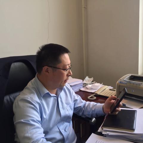 城建支行召开第三届第一次职工（会员）代表大会